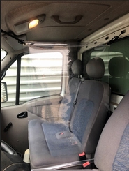 Transparante flexibele scheidingswand VW Caddy